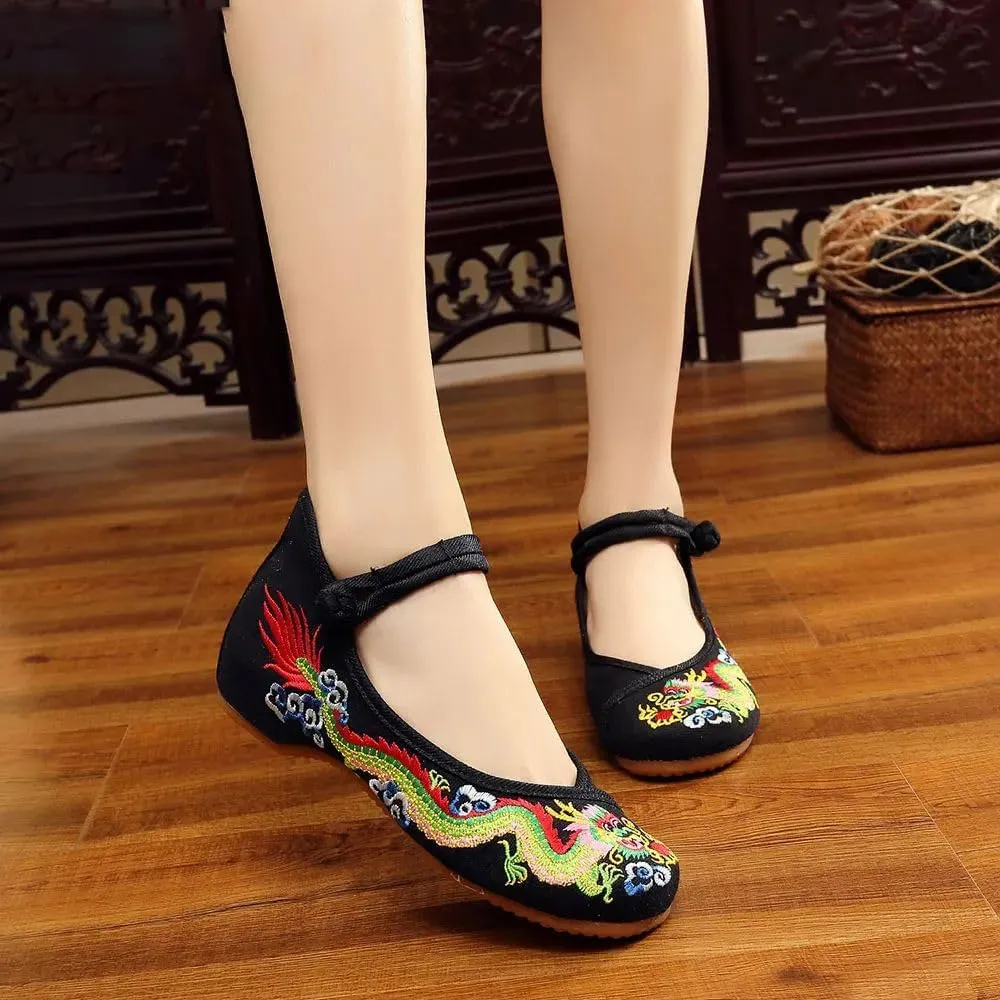 Handmade Women Cotton Ballet Flats Chinese Dragon Embroidery Ladies Shoes Casual Breathable Shoes