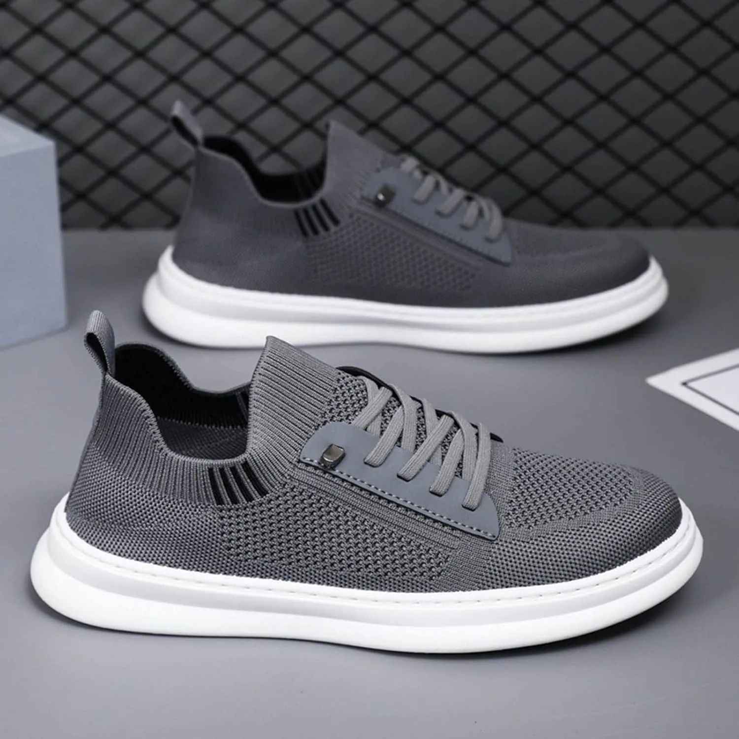 Men's Fashion Versatile Walking Shoes Lightweight Breathable Slip on Running Shoe Soft Flat Soled Elderly Shoes