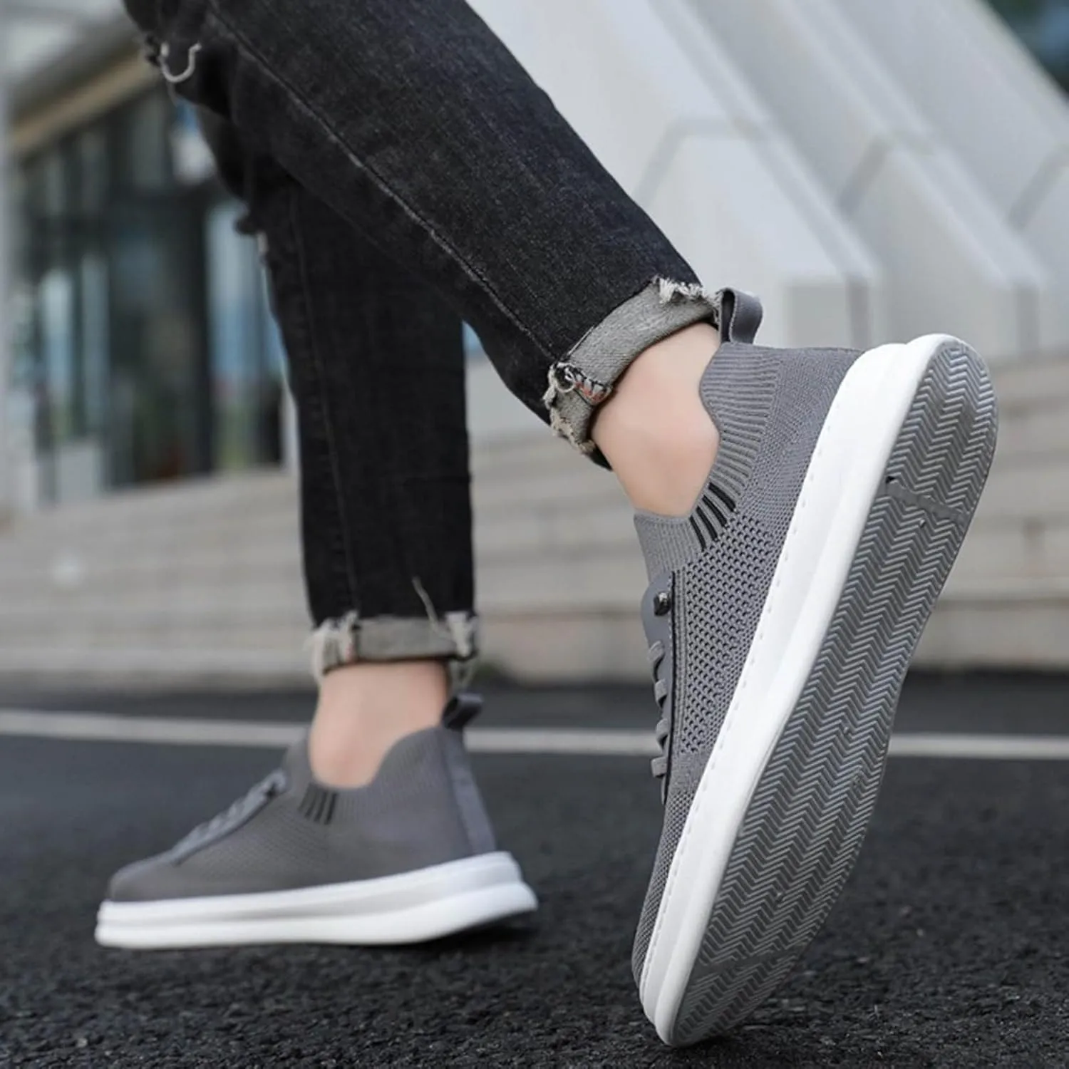 Men's Fashion Versatile Walking Shoes Lightweight Breathable Slip on Running Shoe Soft Flat Soled Elderly Shoes