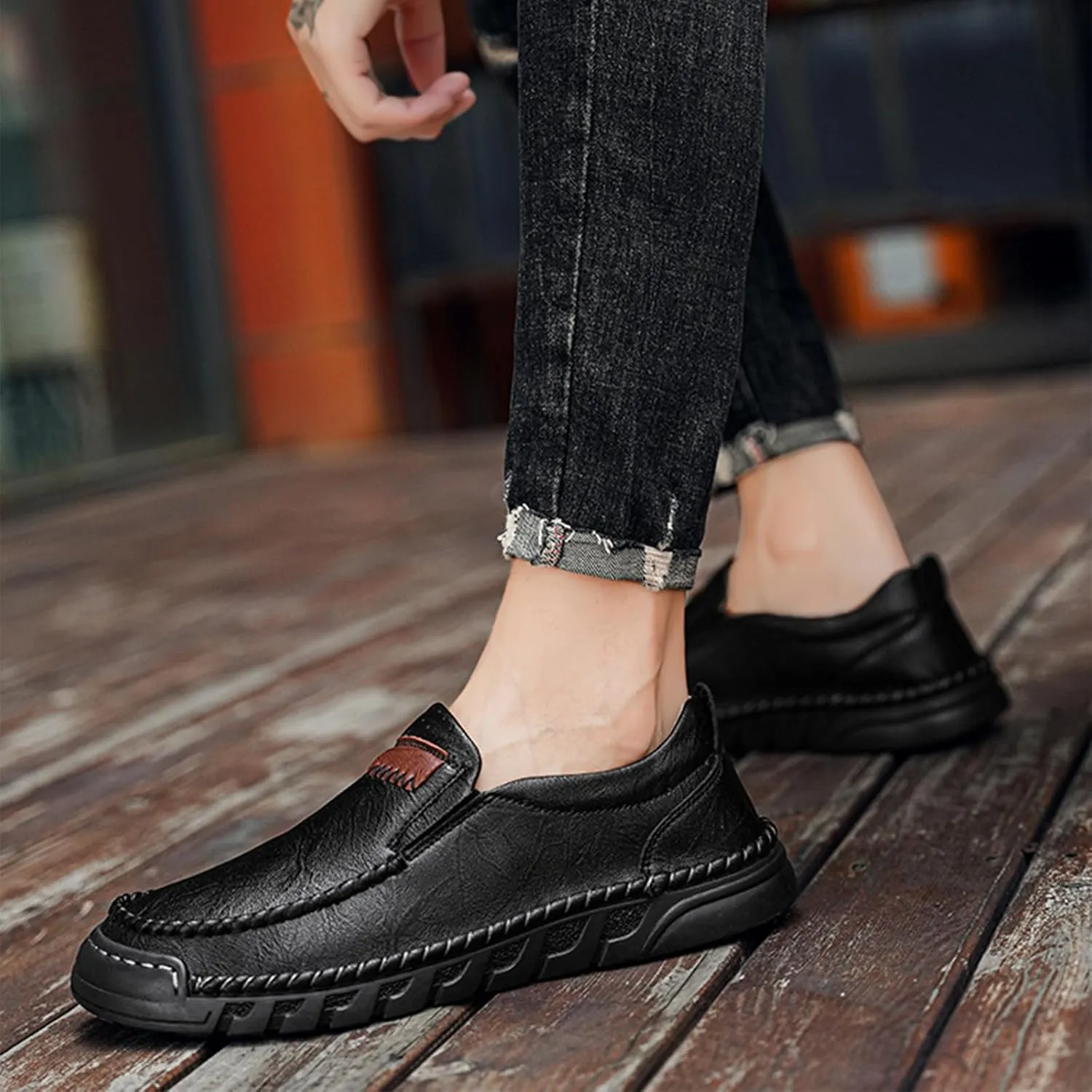 Men's Hand-Sewn Casual Leather Loafers Comfortable Soft Sole Slip-On Driving Walking Boat Shoes Business Work Moccasin Shoes