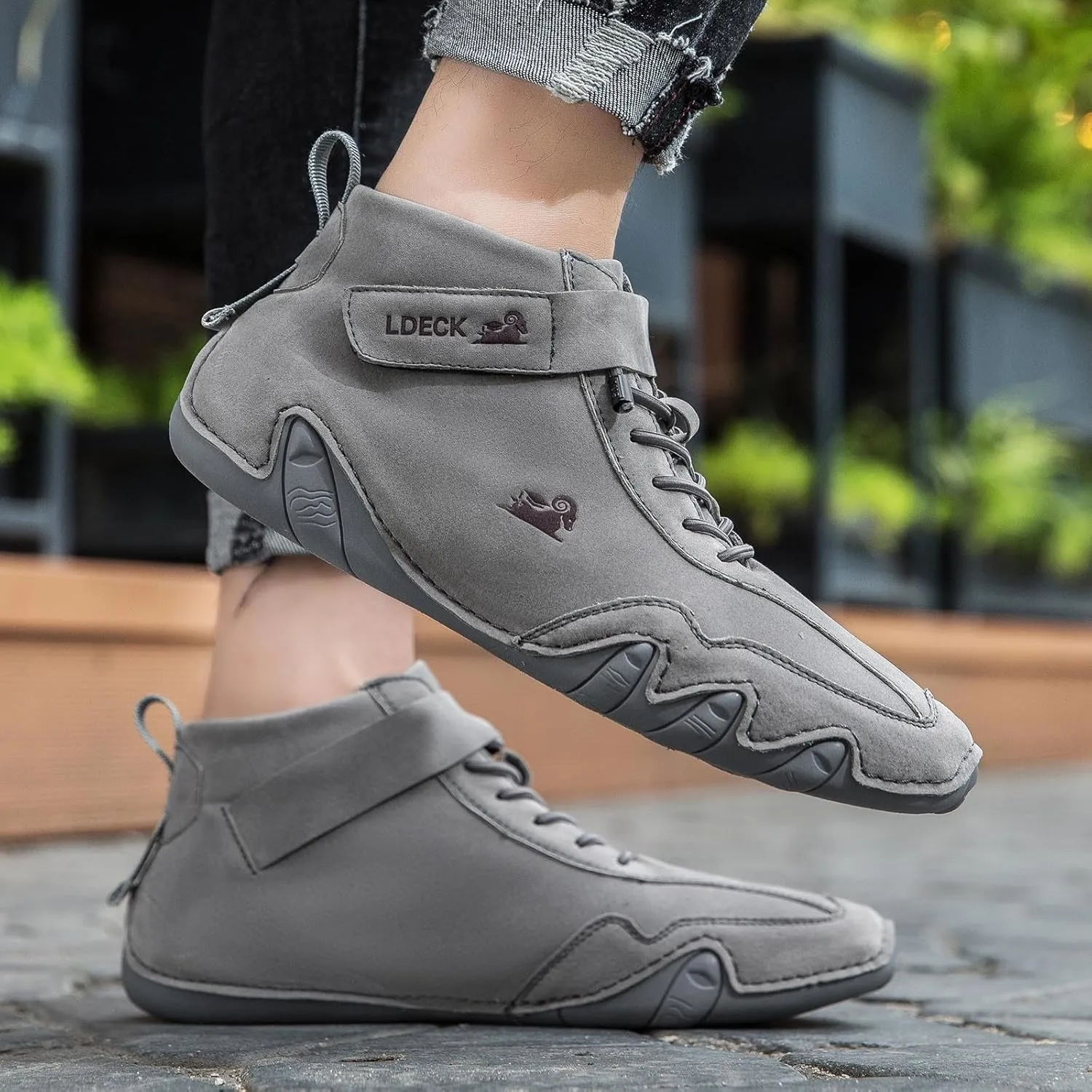 Men's Walking Shoes Trendy High Top Sneakers Hook and Loop Barefoot Shoes Soft Flat Soled Hiking Sneaker