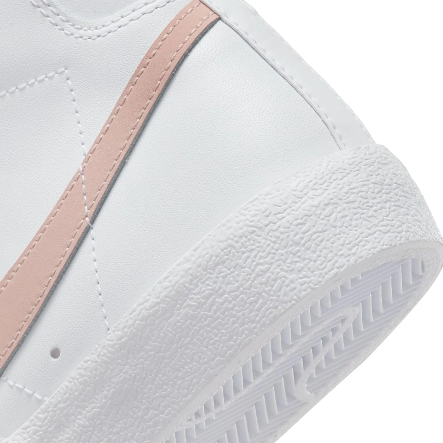 Nike Women's Retro