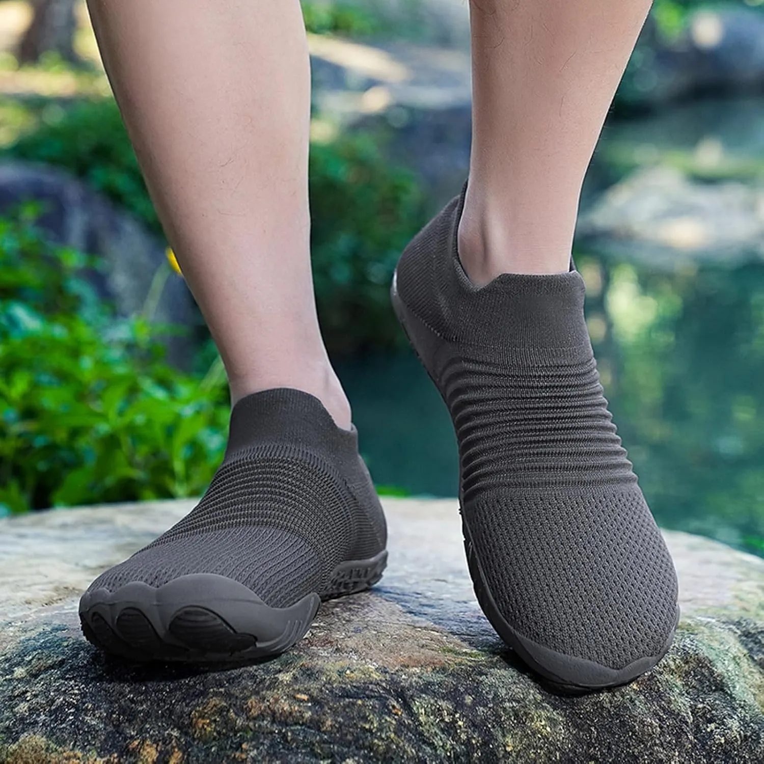 Slip on Walking Shoes Men Comfy Knitted Memory Foam Breathable Mesh Fashion Sneakers Non Slip Travel Jogging Training Gym Shoes Wide Width