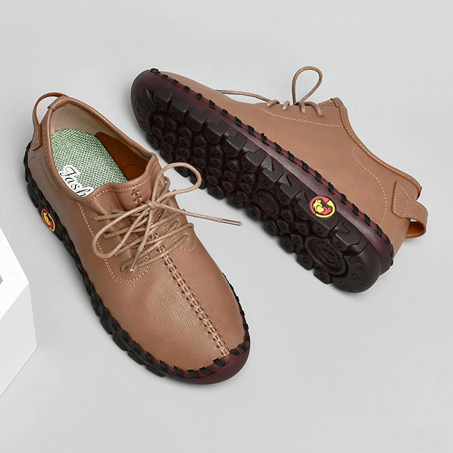 Women's Leather Lace-up Soft Sole Flat Shoes Hand Stitching Comfort Non-Slip Mom Loafers Casual Hollow Breathable Comfortable Soft Sole Driving Walking Shoes