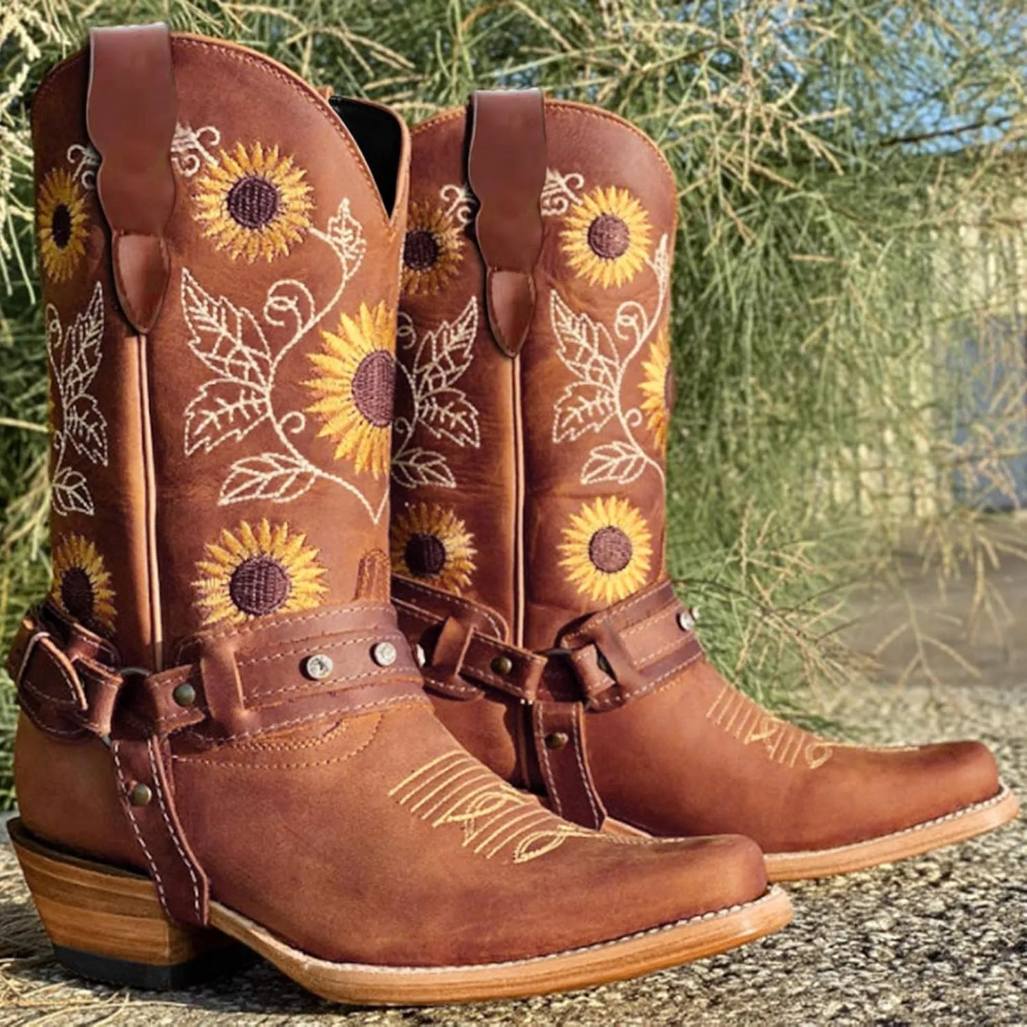 ZBYY Women Sunflower Embroidered Cowgirl Boots Square Toe Retro Western Boots Chunky Heels Pull On Mid Calf Booties